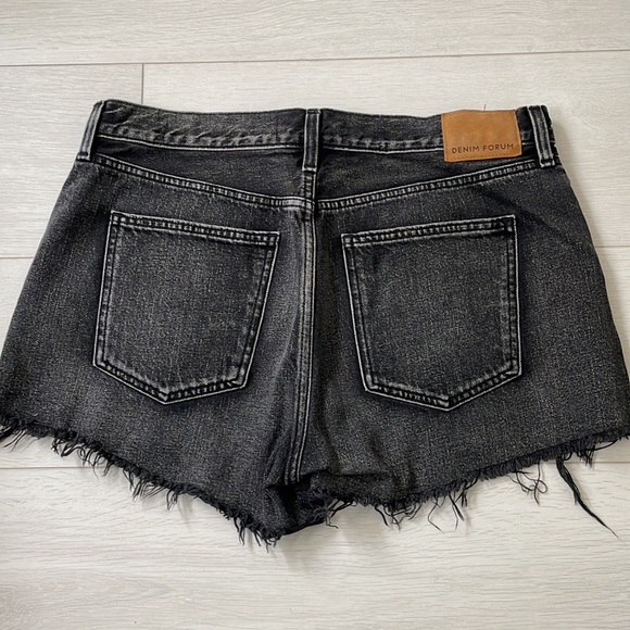 Zara worn black jean short - Picture 2 of 4